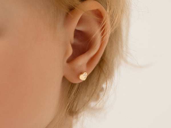 4 Common Piercing Mistakes To Avoid While Your Piercing Is Healing
