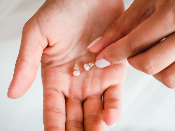How to Clean Your Baby, Children, and Teen Jewelry In 5 Simple Steps?