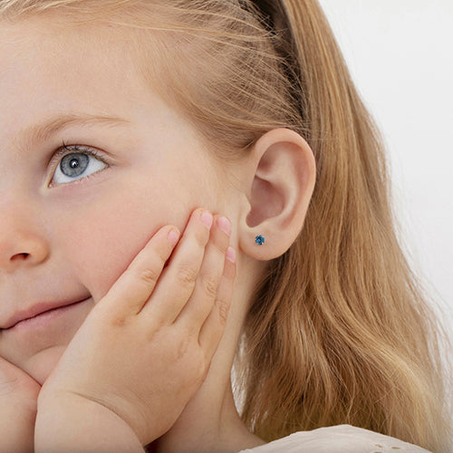 Properties & Meaning of Gifting December Birthstone To Your Baby