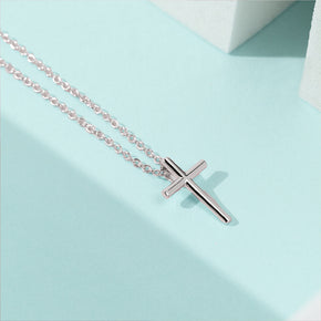 PENDANTS & NECKLACES