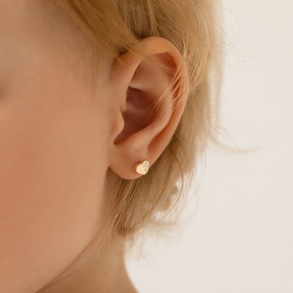 14k Gold Sweet Heart Encrusted Clear Toddler / Kids / Girls Earrings Safety Screw Back
